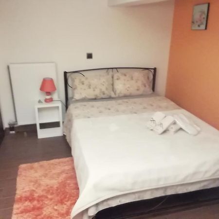 Optasia Luxury House Argos Ngoại thất bức ảnh
